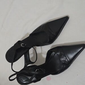 Casual Corner Made in Italy Slingback Pumps 8